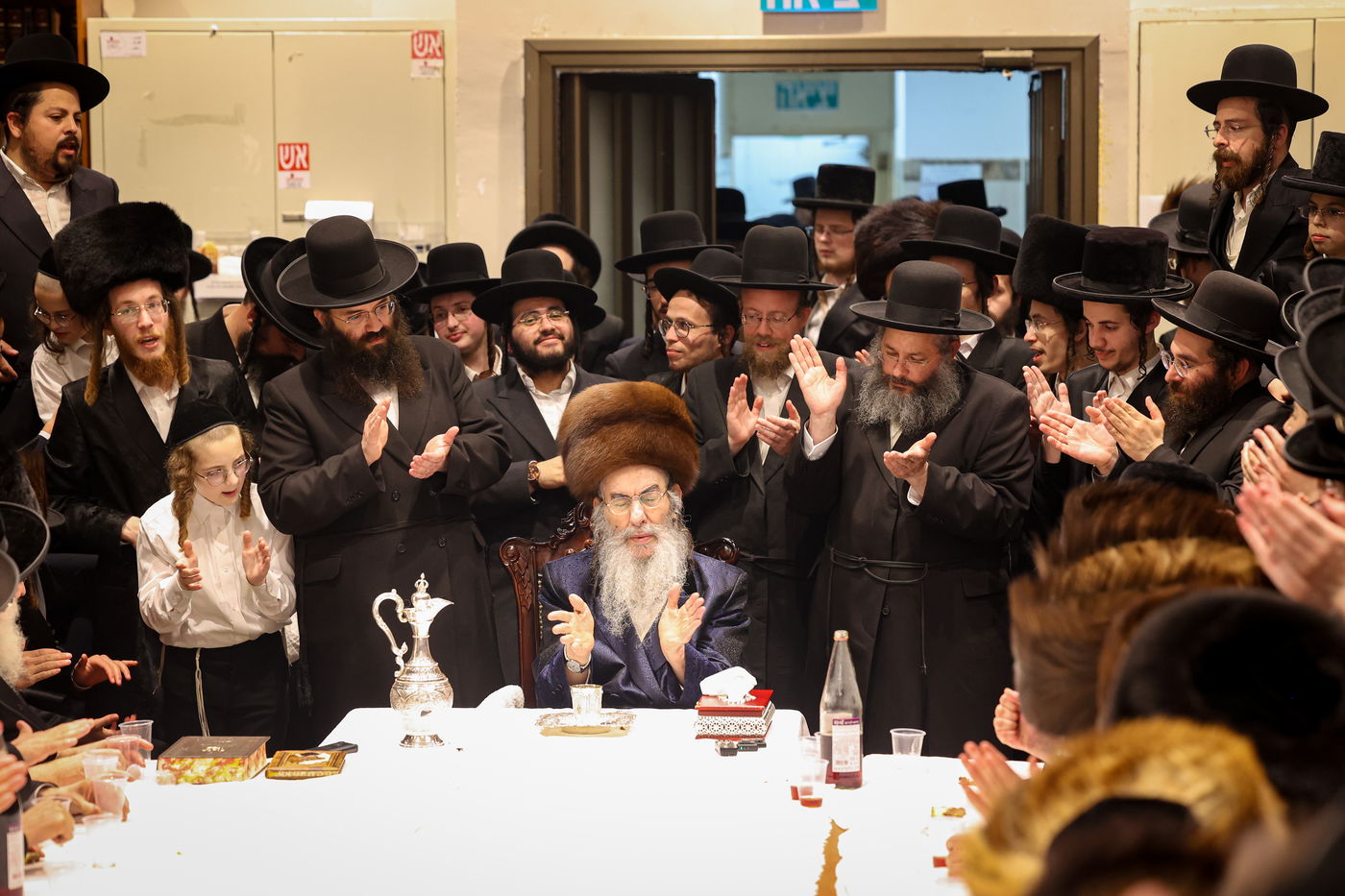 הכנסת ס"ת לישיבת אלכסנדר