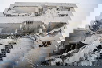 ההרס בזירת הנפילה בבני ברק