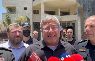 בן גביר בזירת הנפילה: לאיראנים יש מאות הרוגים, הם מנסים להסתיר את זה"