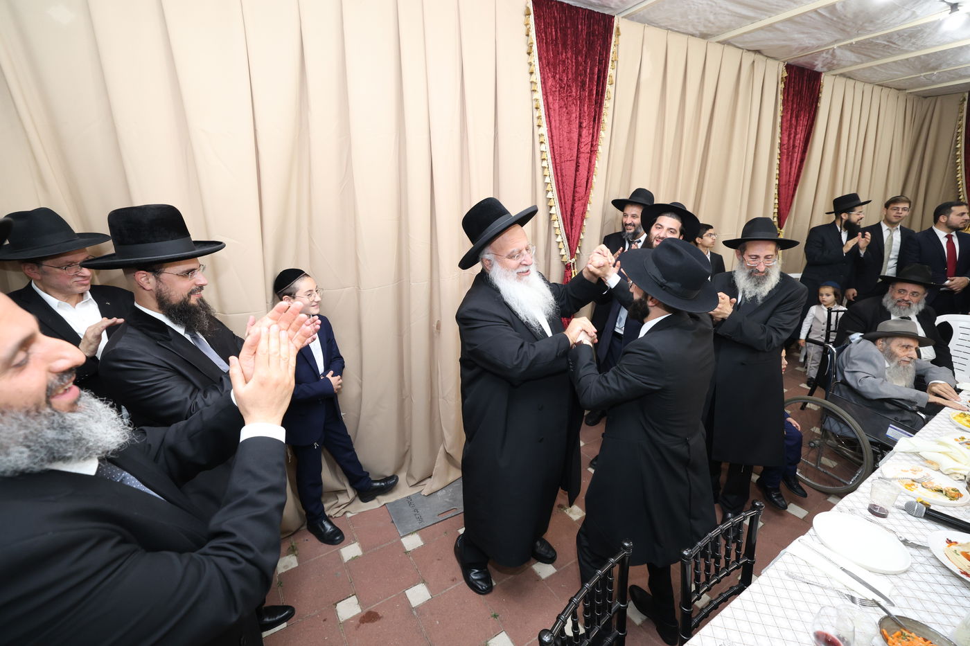 שמחת נישואי בת הגאון הרב שקד בוהדנה 