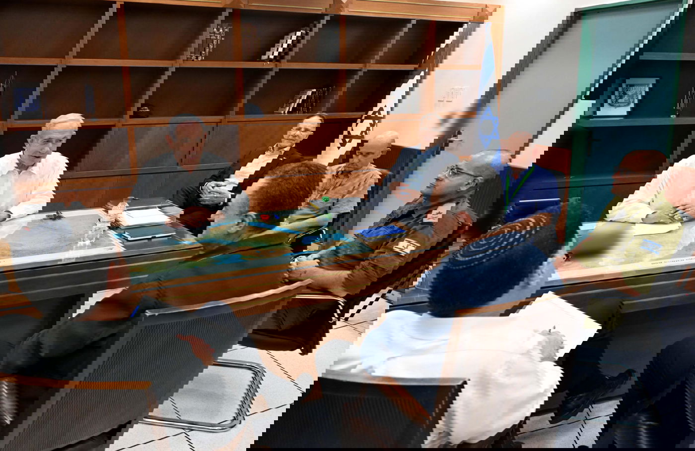 מטח שלישי מאיראן | ארצות הברית מצטרפת למערכה? רצף התבטאויות של הנשיא טראמפ 