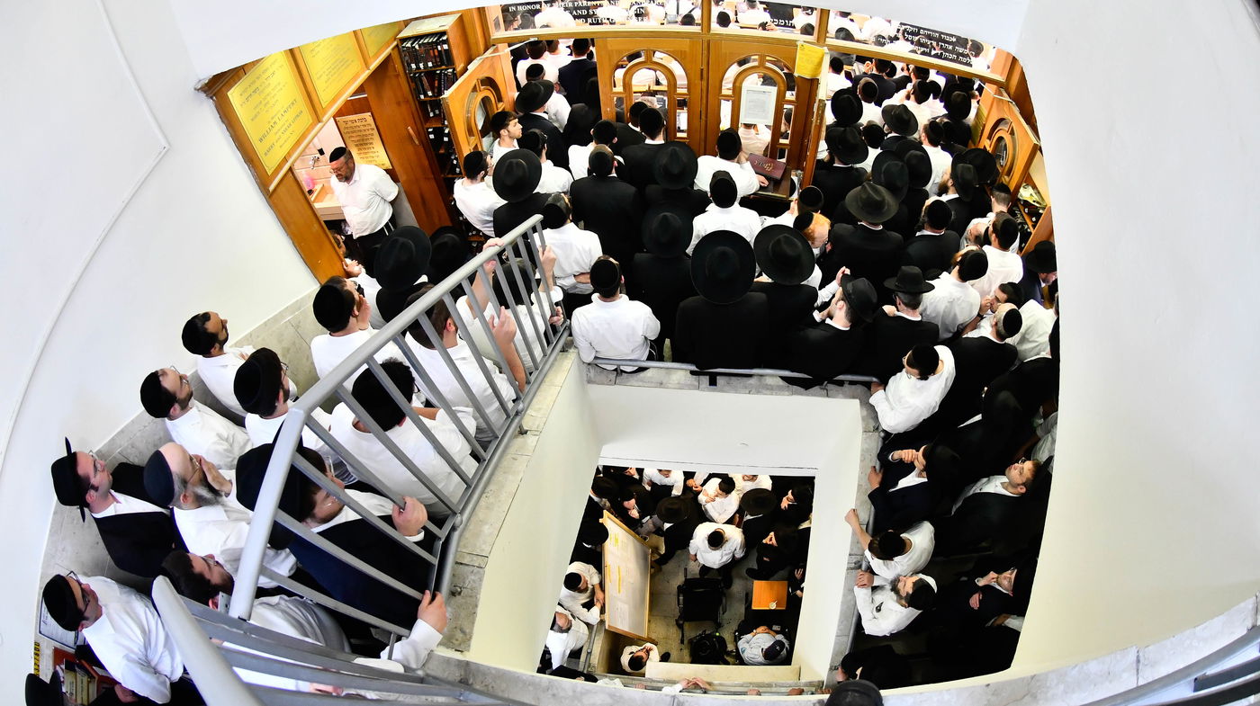 עצרת תפילה והתעוררות בישיבת מיר