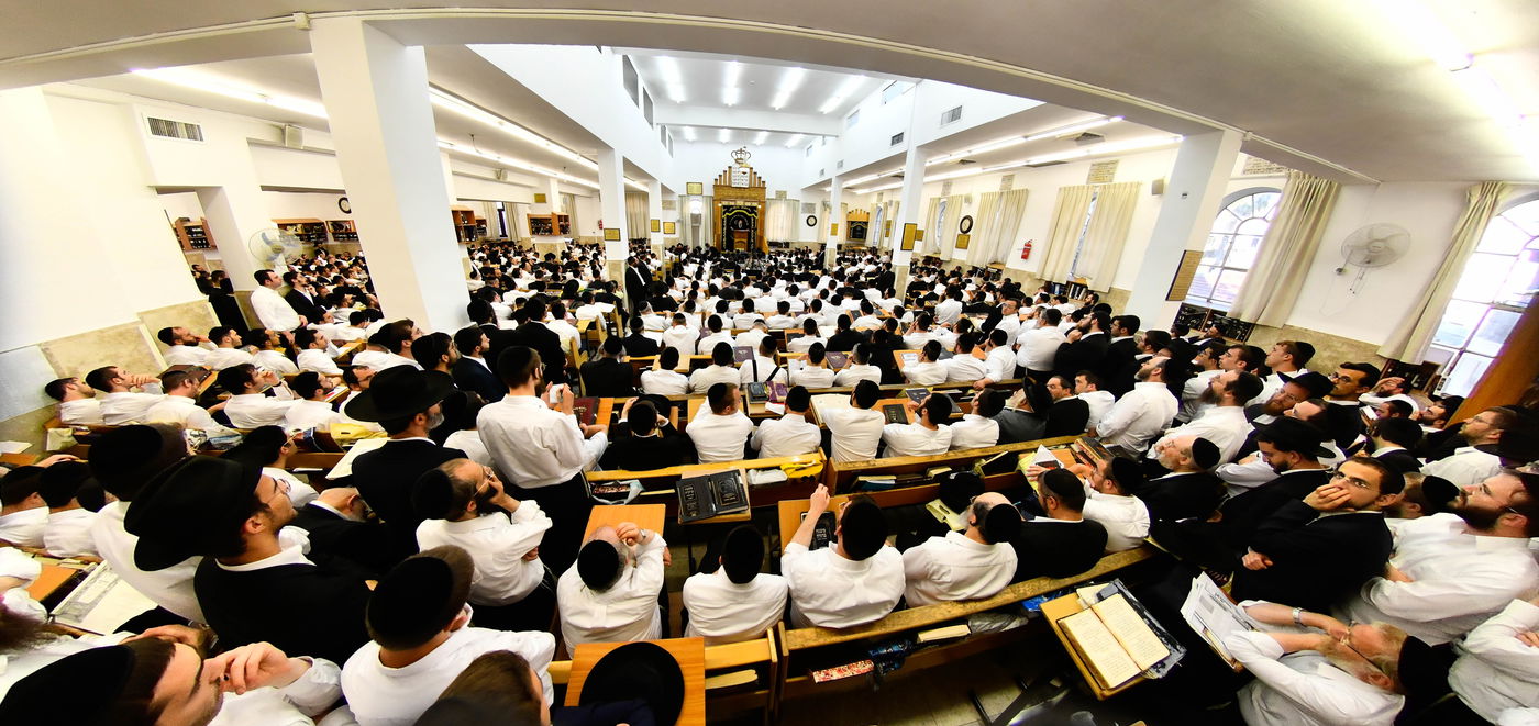 עצרת תפילה והתעוררות בישיבת מיר