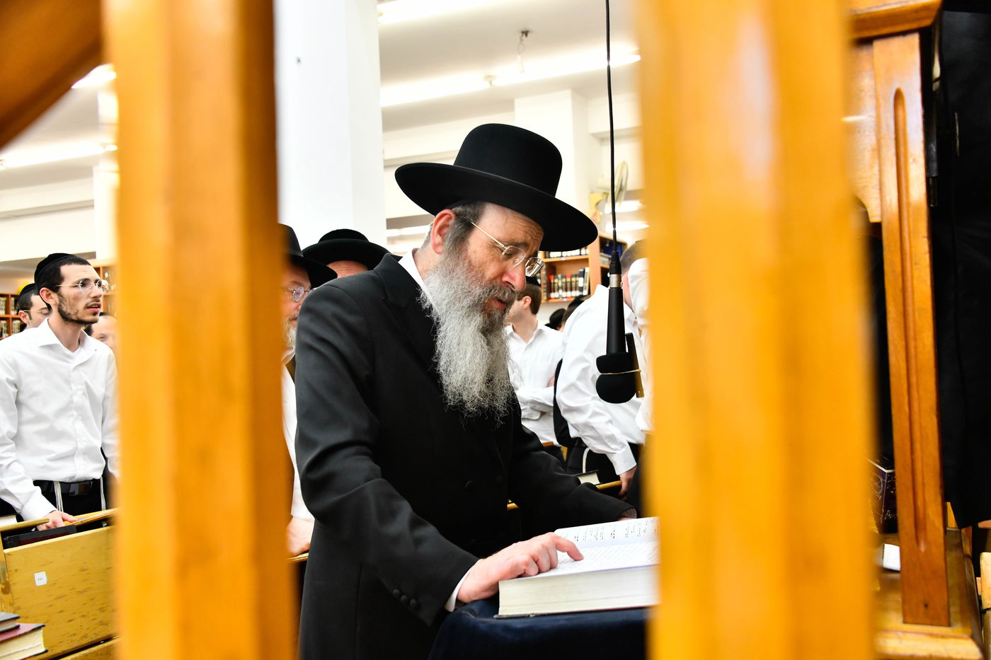 עצרת תפילה והתעוררות בישיבת מיר