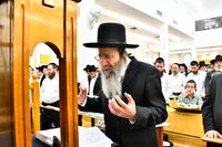 עצרת תפילה והתעוררות בישיבת מיר