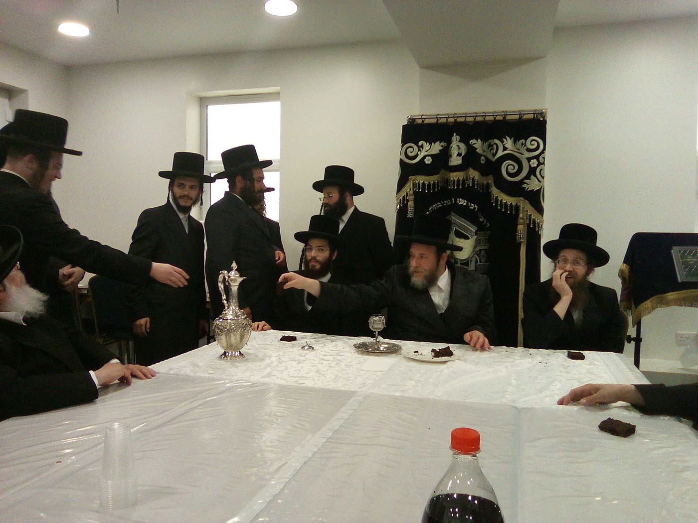 הגה"צ רבי יעקב מרדכי הגר בביקור בזק בלונדון