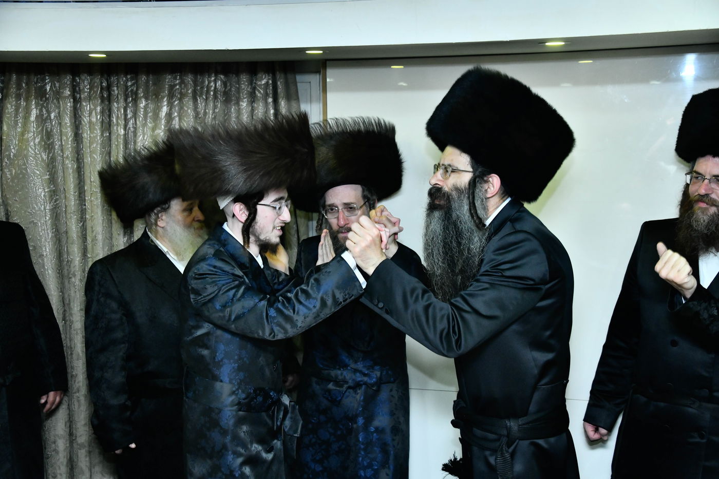 שמחת בית מעליץ - האלמין - סטריקוב ירושלים