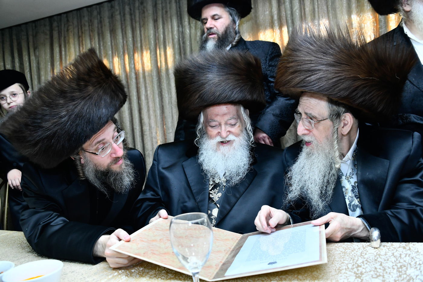 שמחת בית מעליץ - האלמין - סטריקוב ירושלים