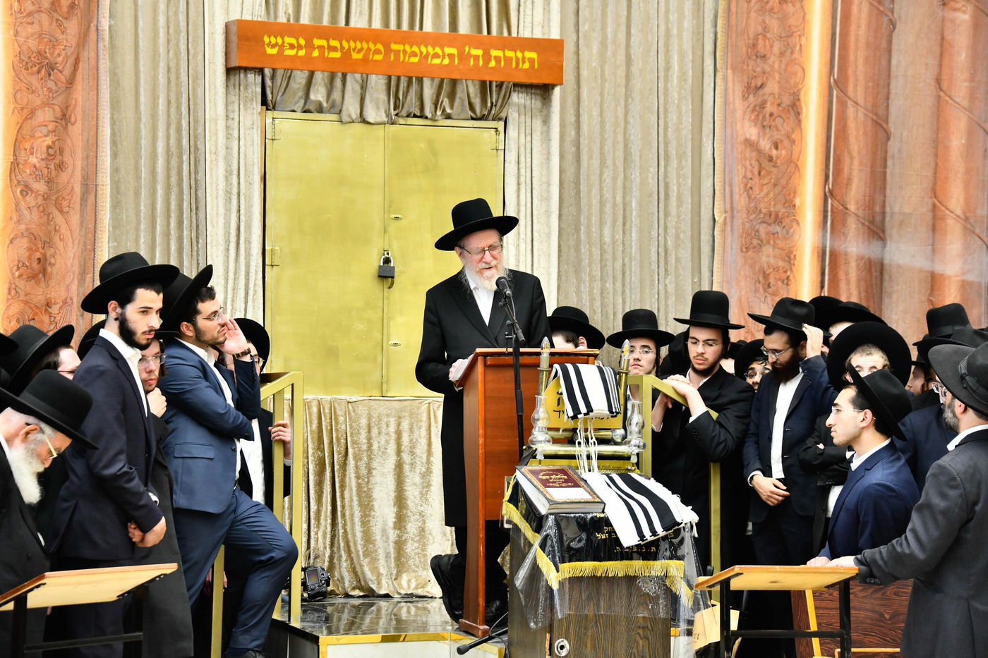 מסע הלוויית הגאון רבי ישראל סוקל זצ"ל 