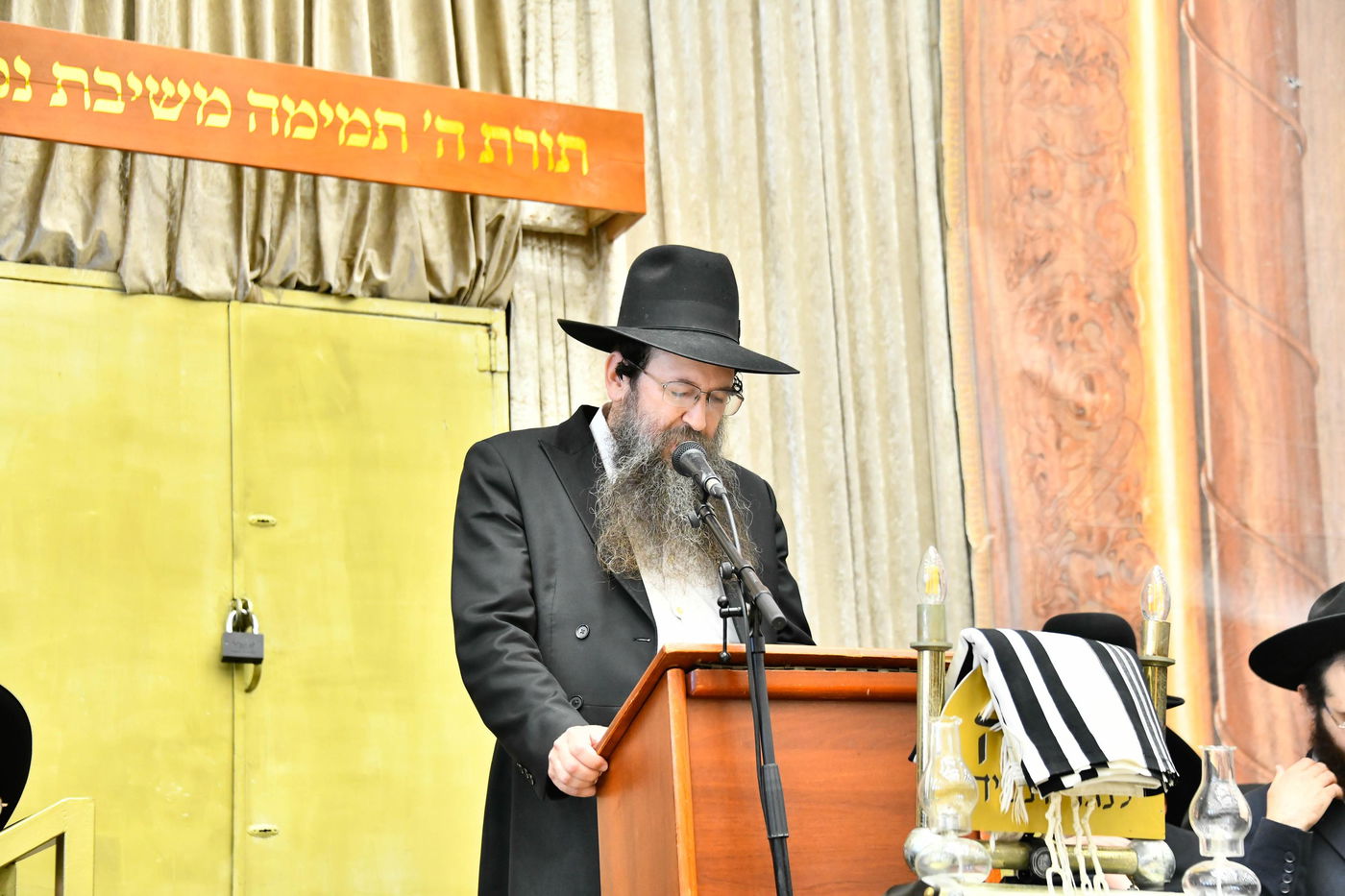 מסע הלוויית הגאון רבי ישראל סוקל זצ"ל 