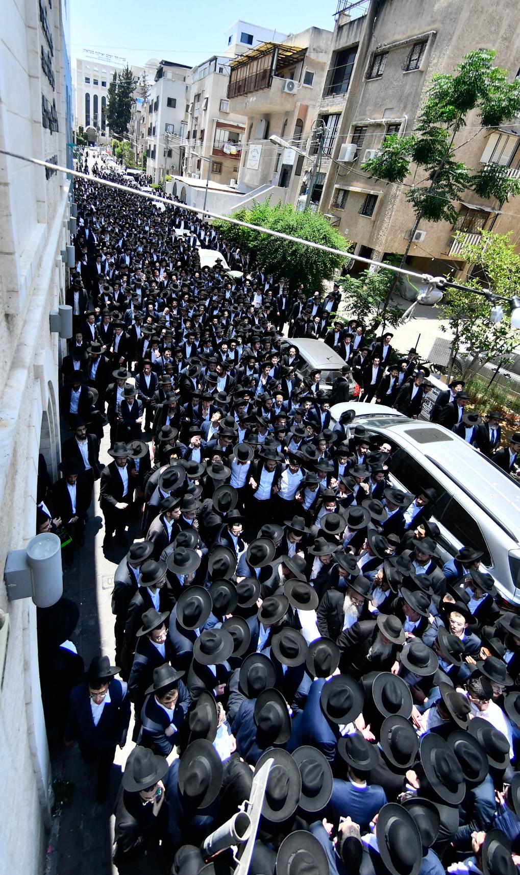 מסע הלוויית הגאון רבי ישראל סוקל זצ"ל 