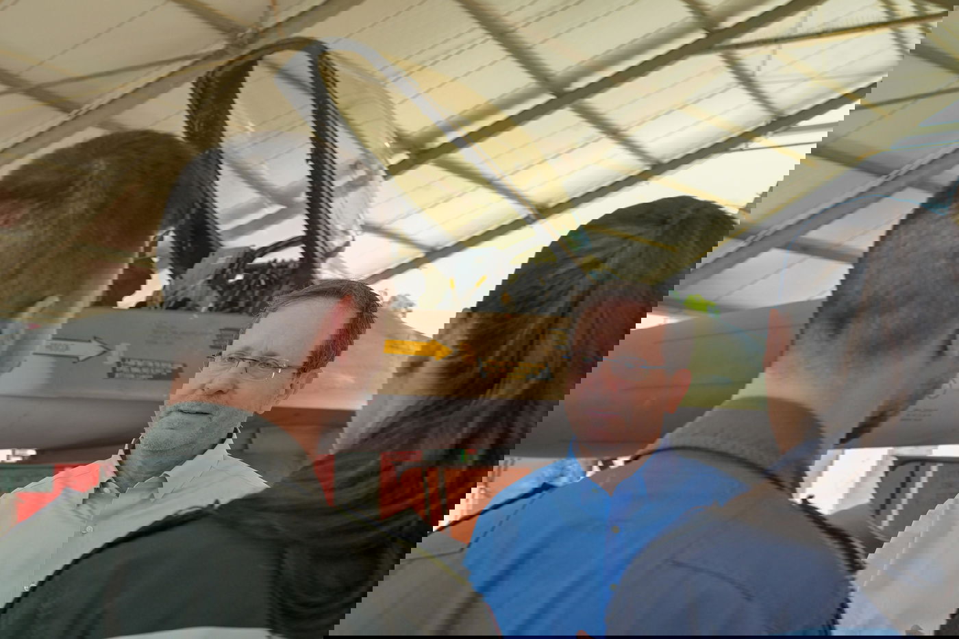 הרצוג היום בביקור בכנף 1