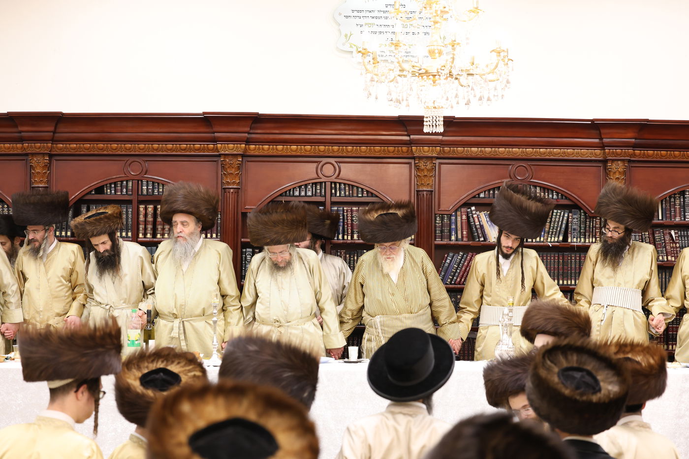 שמחת שבע ברכות לנכדת האדמו"ר מתולדות אהרן