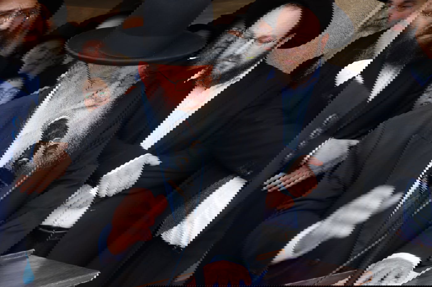 הלוויית הגאון ר' אליעזר דן דרבקין זצ"ל