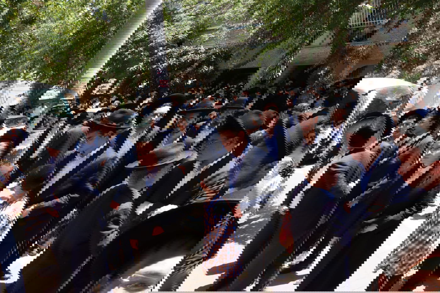 הלוויית הגאון ר' אליעזר דן דרבקין זצ"ל