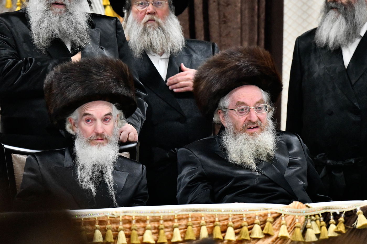 האחים האדמו"רים מקרלין סטולין ולוצק בשמחה