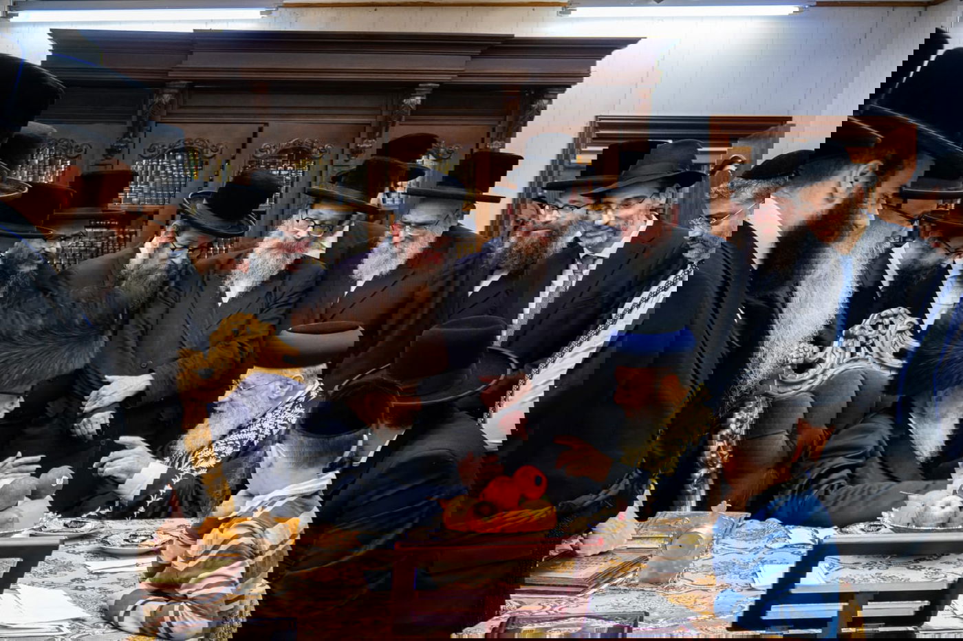 שיעור וביקור היסטורי של הראש"ל הגר"י יוסף בעיירה סקווירא | תיעוד מיוחד 