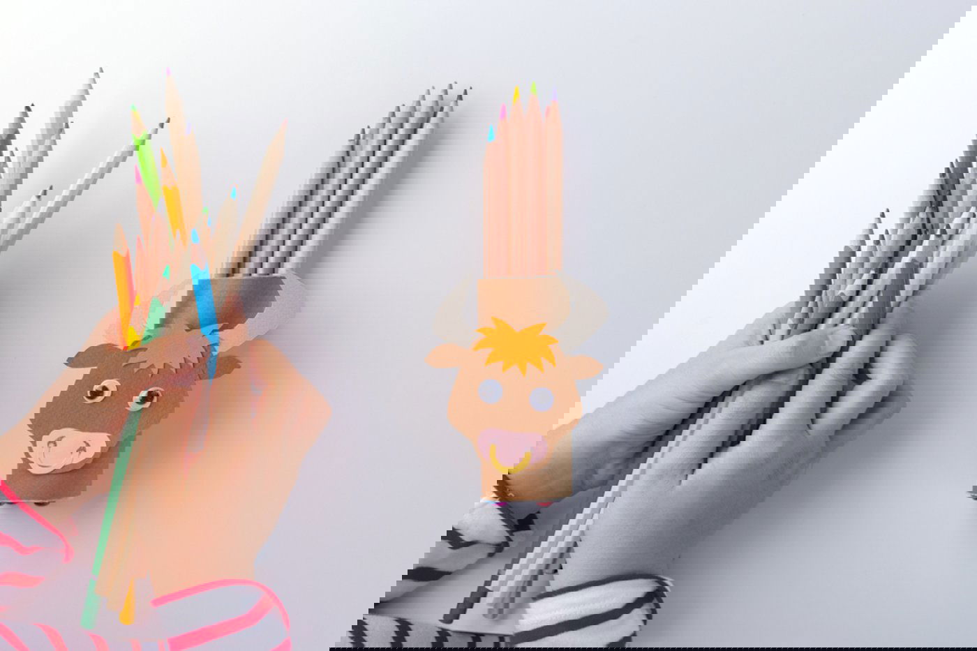 מעמד לעפרונות