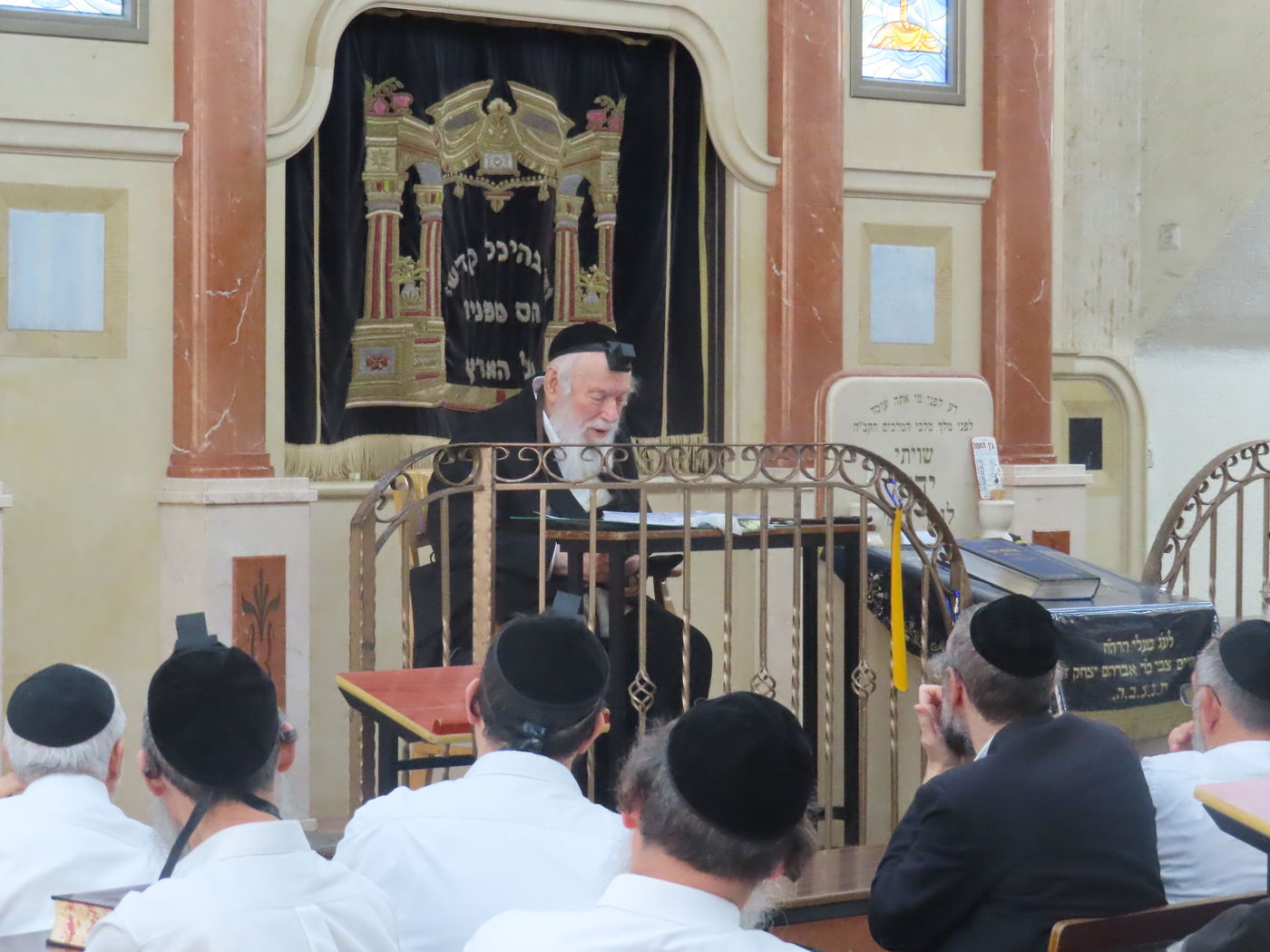 הגאון רבי יצחק זילברשטיין בימי המלחמה בכולל 'בית דוד' ברמת אלחנן