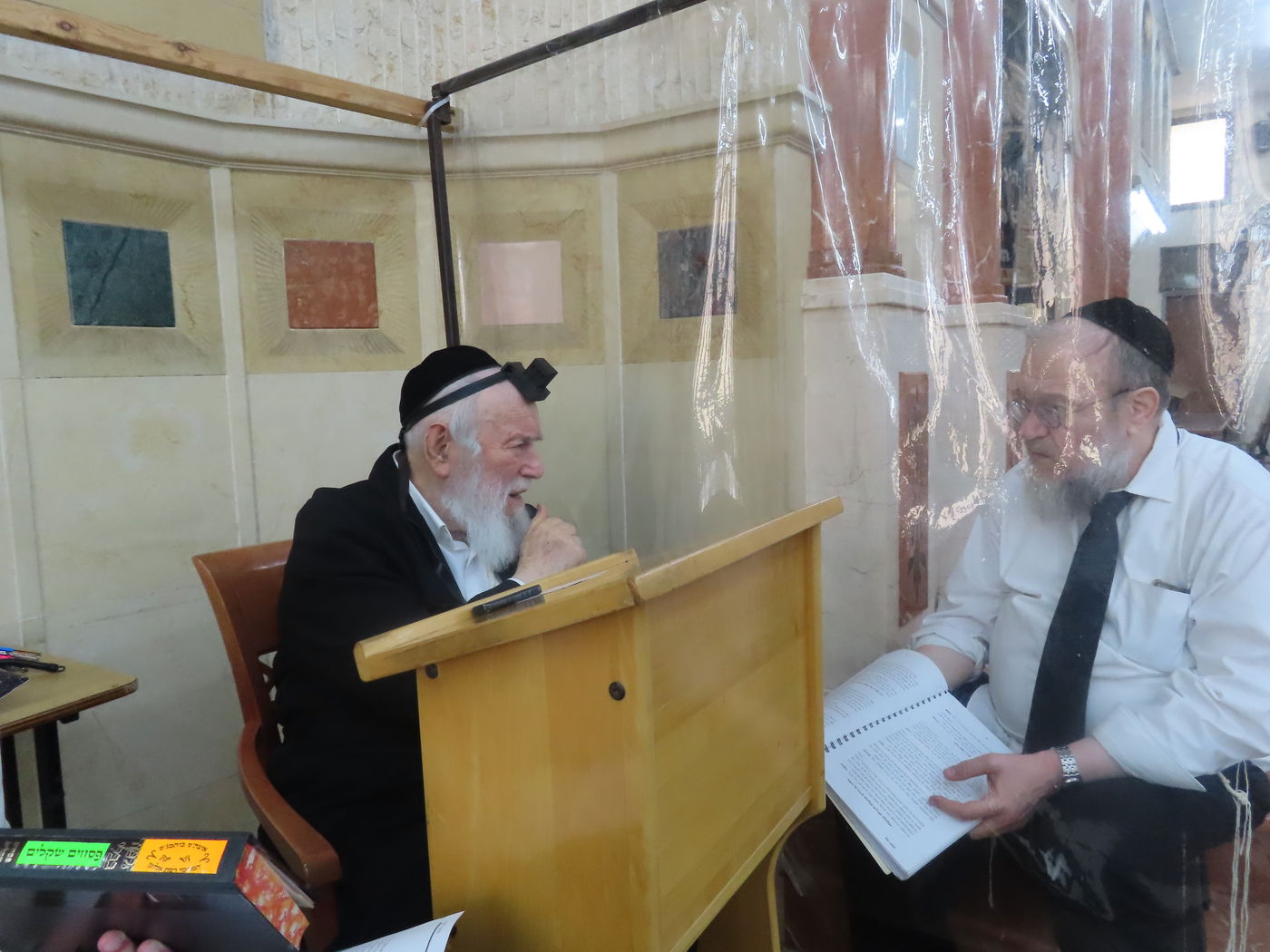 הגאון רבי יצחק זילברשטיין בימי המלחמה בכולל 'בית דוד' ברמת אלחנן