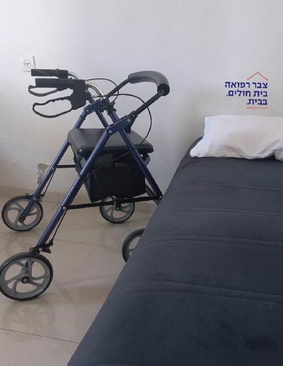 סכנה לקשישים בדרך למקלט במהלך אזעקות