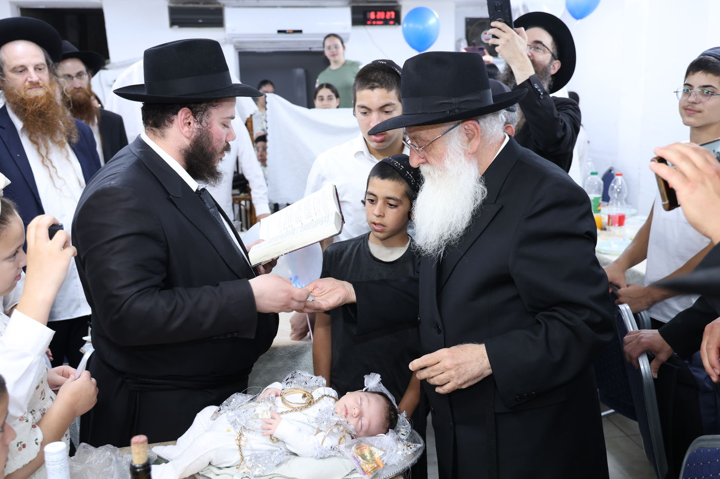 פדיון הבן בתנאי מלחמה בקריית מלאכי