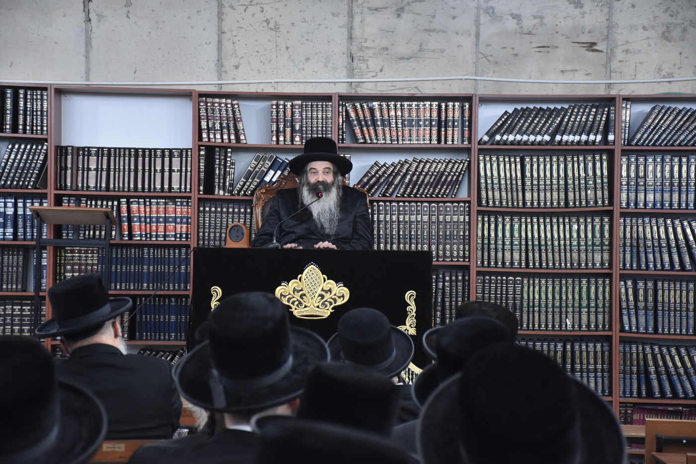 כינוס "וַתְּלַמְּדֵם" בחצר הקודש זוטשקא