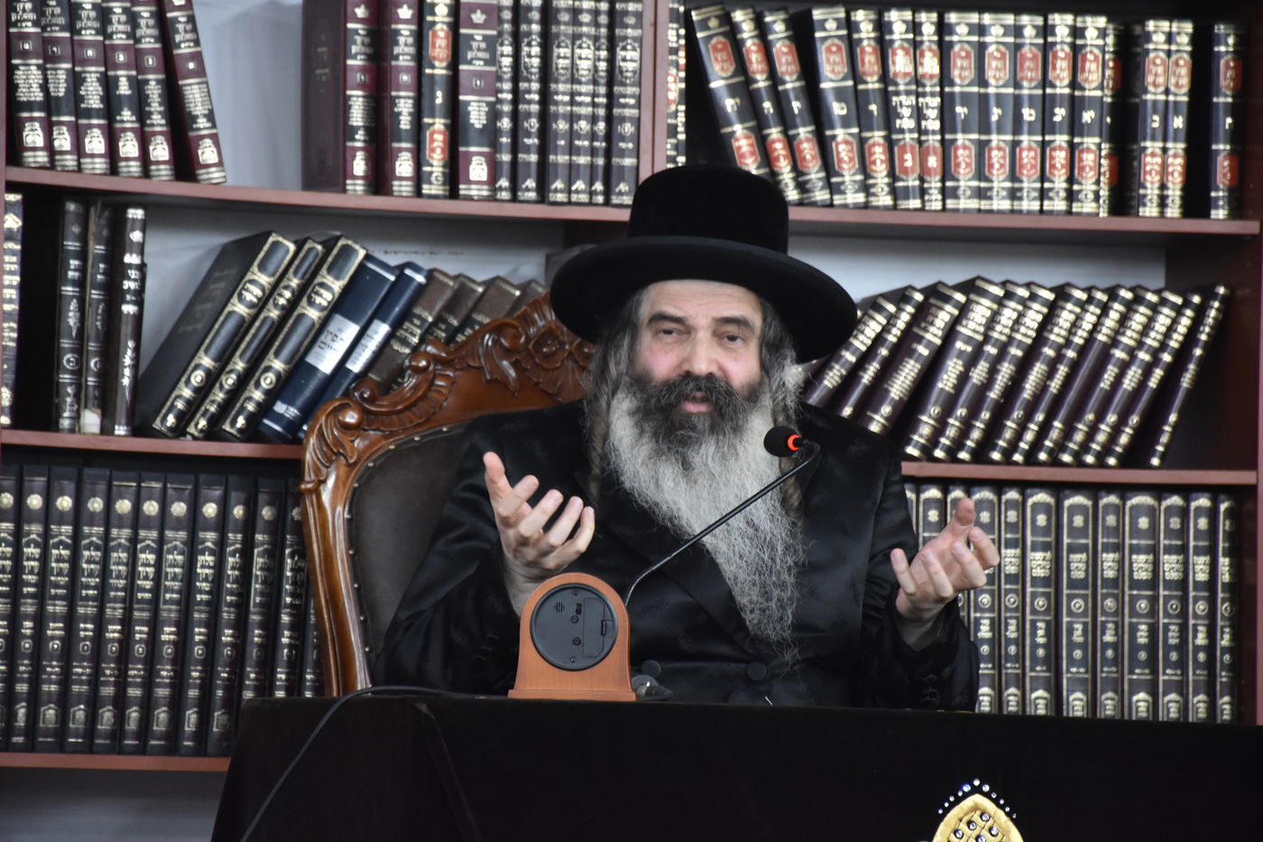 כינוס "וַתְּלַמְּדֵם" בחצר הקודש זוטשקא