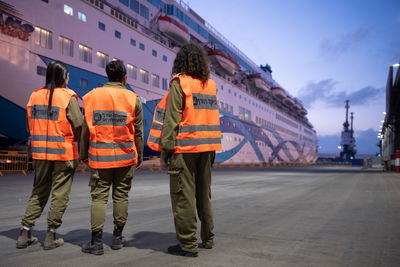 עגינת האונייה בנמל אשדוד