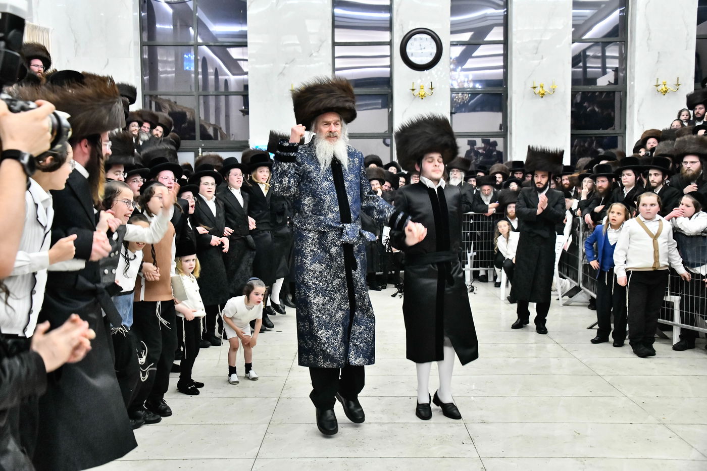 שמחת בית קרעטשניף - הארנאסטייפל - זלאטשוב - טשערקאס