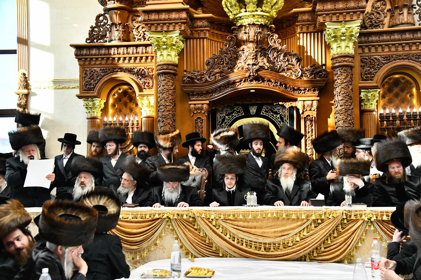 שמחת בית קרעטשניף - הארנאסטייפל - זלאטשוב - טשערקאס