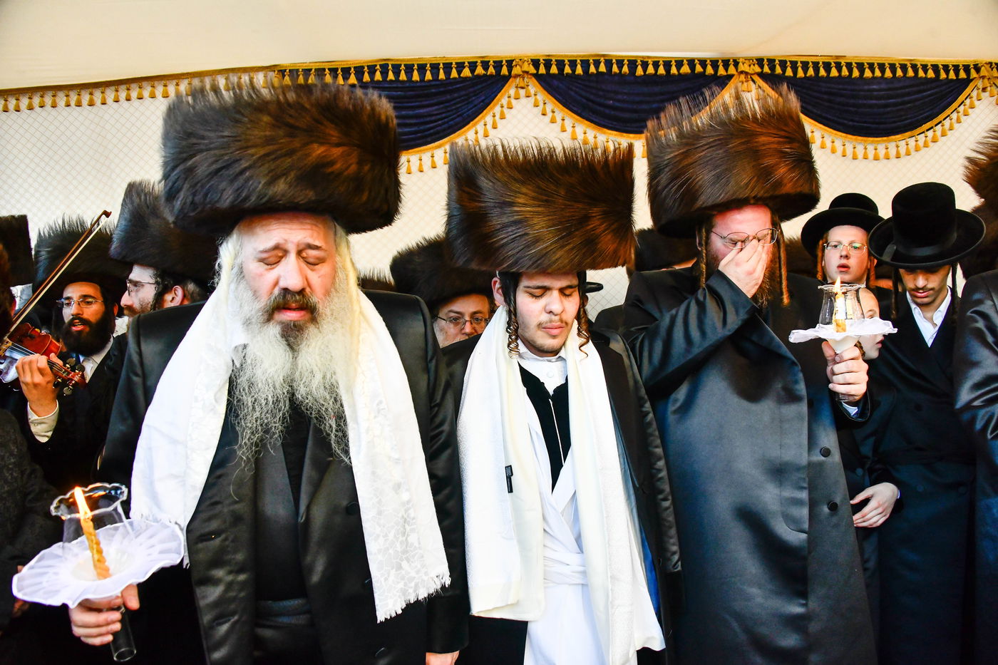 שמחת בית קרעטשניף - הארנאסטייפל - זלאטשוב - טשערקאס