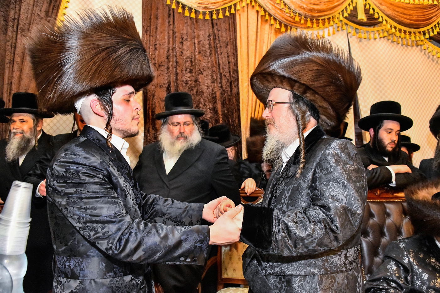 שמחת בית קרעטשניף - הארנאסטייפל - זלאטשוב - טשערקאס