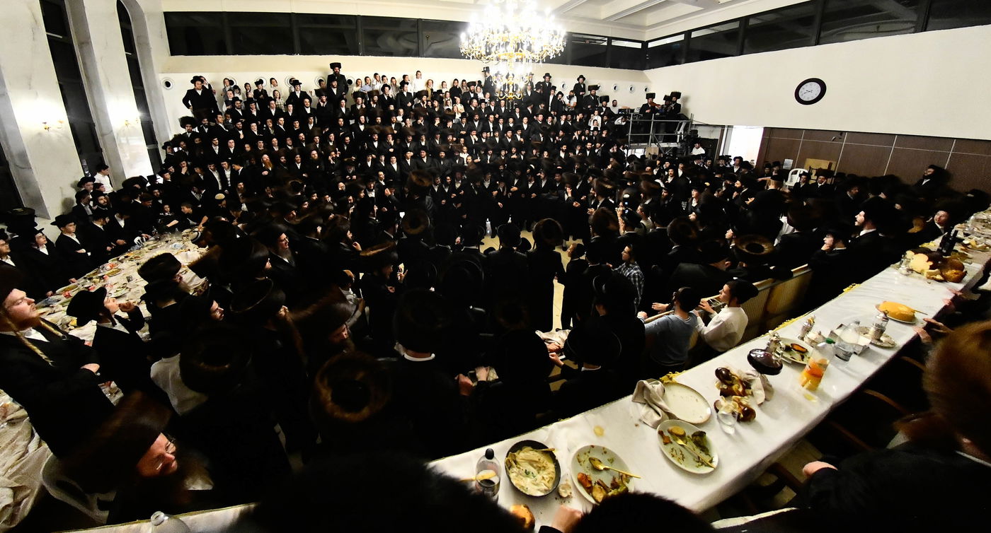 שמחת בית קרעטשניף - הארנאסטייפל - זלאטשוב - טשערקאס