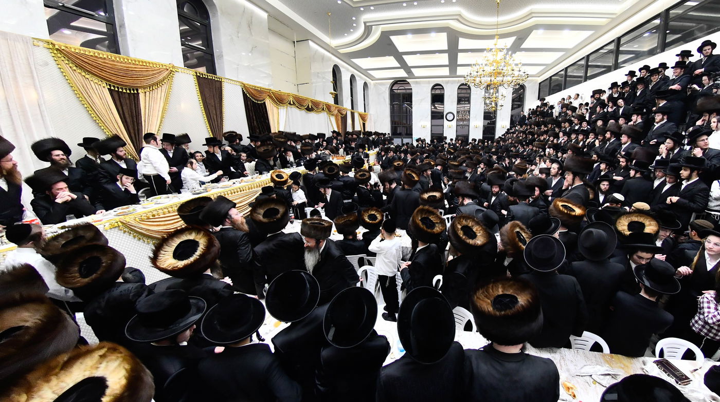 שמחת בית קרעטשניף - הארנאסטייפל - זלאטשוב - טשערקאס