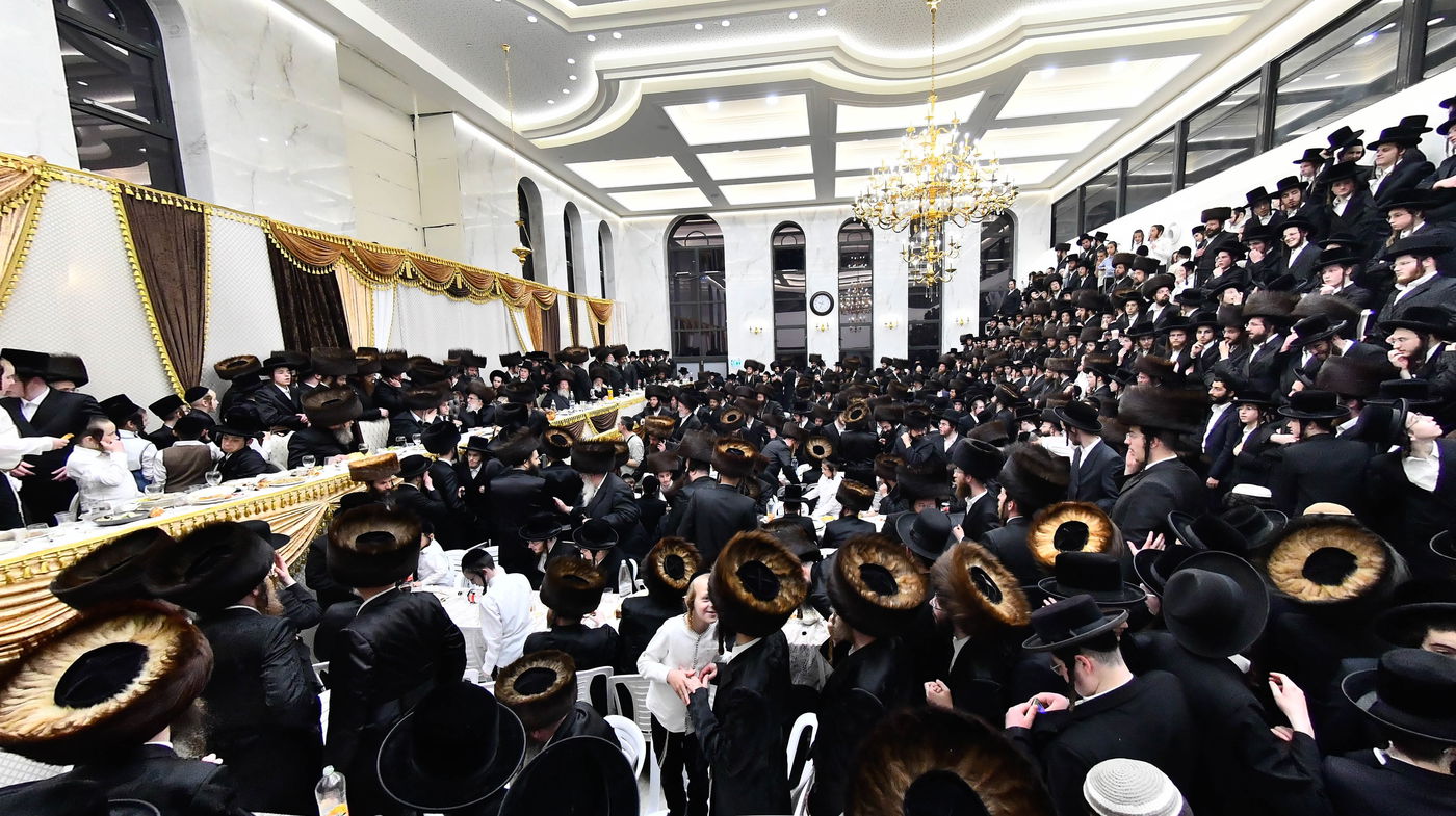 שמחת בית קרעטשניף - הארנאסטייפל - זלאטשוב - טשערקאס