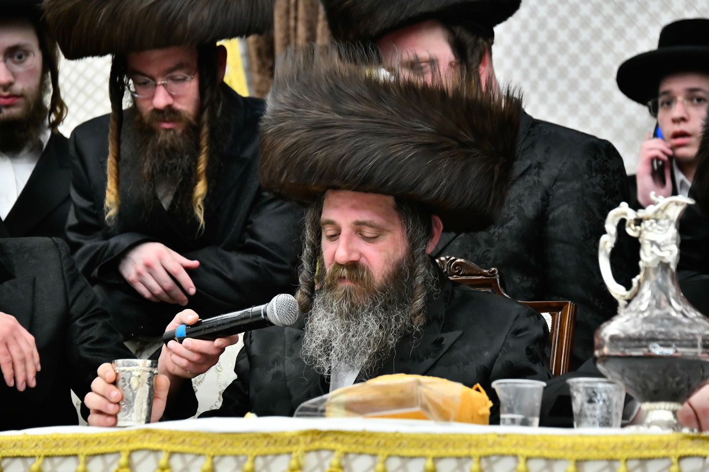 שמחת בית קרעטשניף - הארנאסטייפל - זלאטשוב - טשערקאס