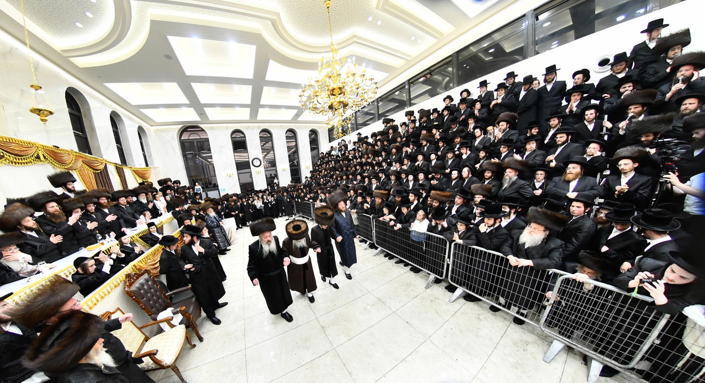 שמחת בית קרעטשניף - הארנאסטייפל - זלאטשוב - טשערקאס