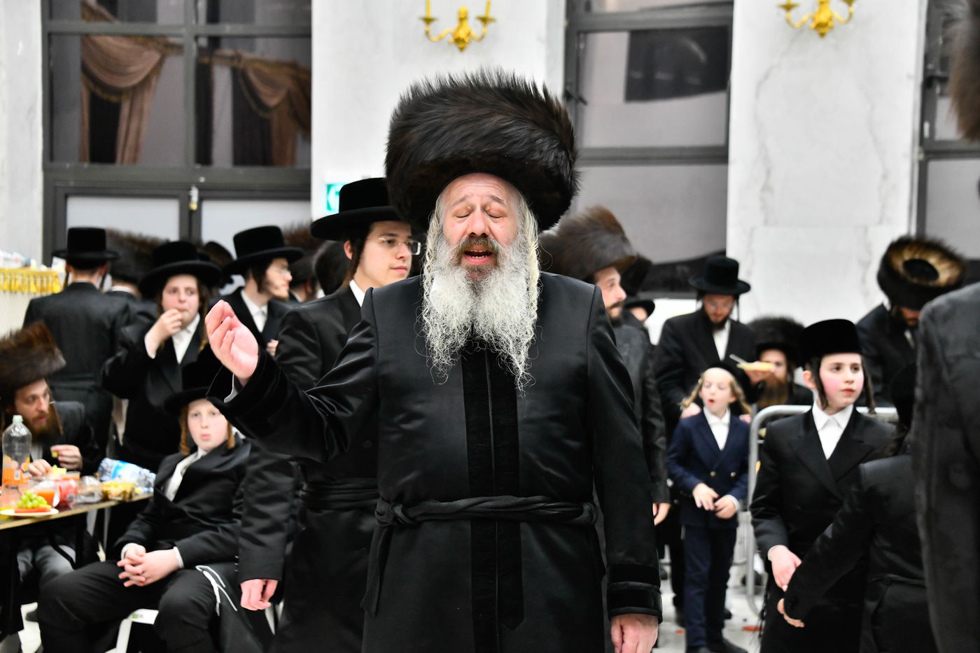 שמחת בית קרעטשניף - הארנאסטייפל - זלאטשוב - טשערקאס