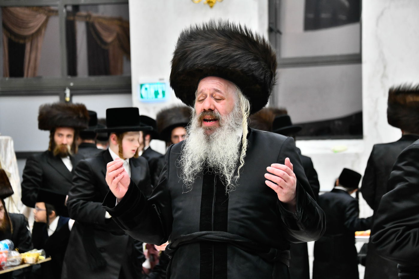 שמחת בית קרעטשניף - הארנאסטייפל - זלאטשוב - טשערקאס