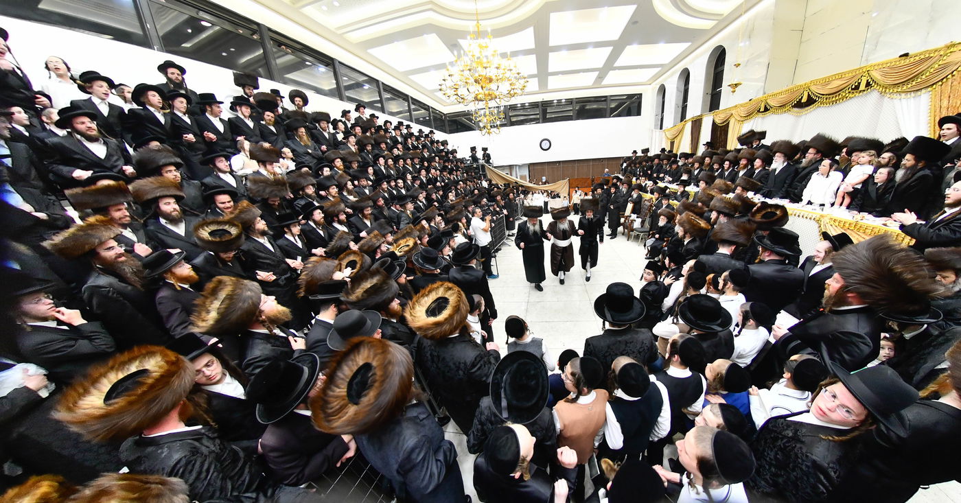 שמחת בית קרעטשניף - הארנאסטייפל - זלאטשוב - טשערקאס