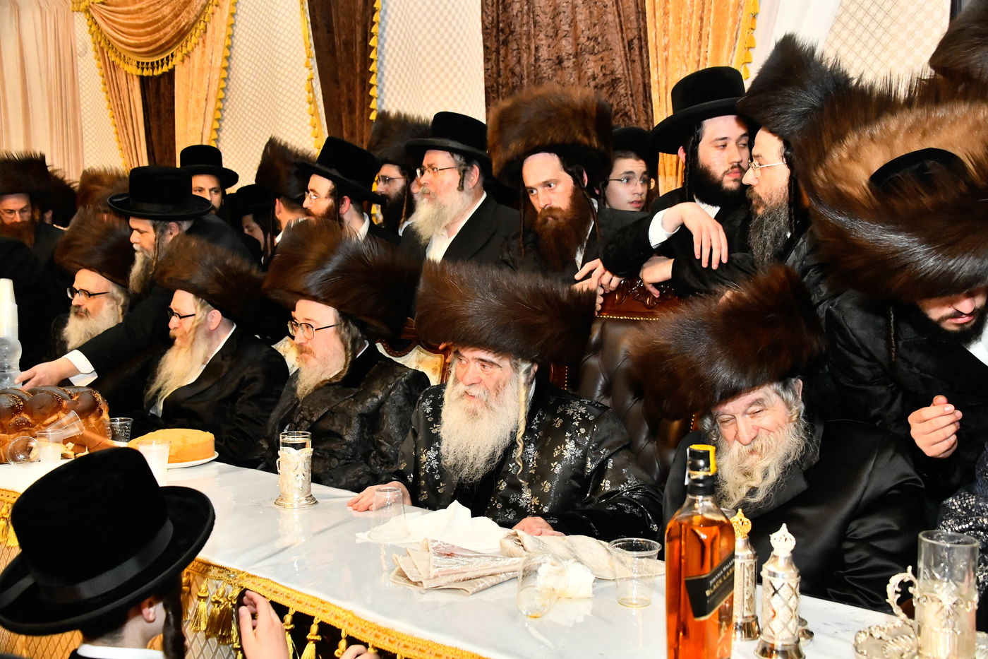 שמחת בית קרעטשניף - הארנאסטייפל - זלאטשוב - טשערקאס