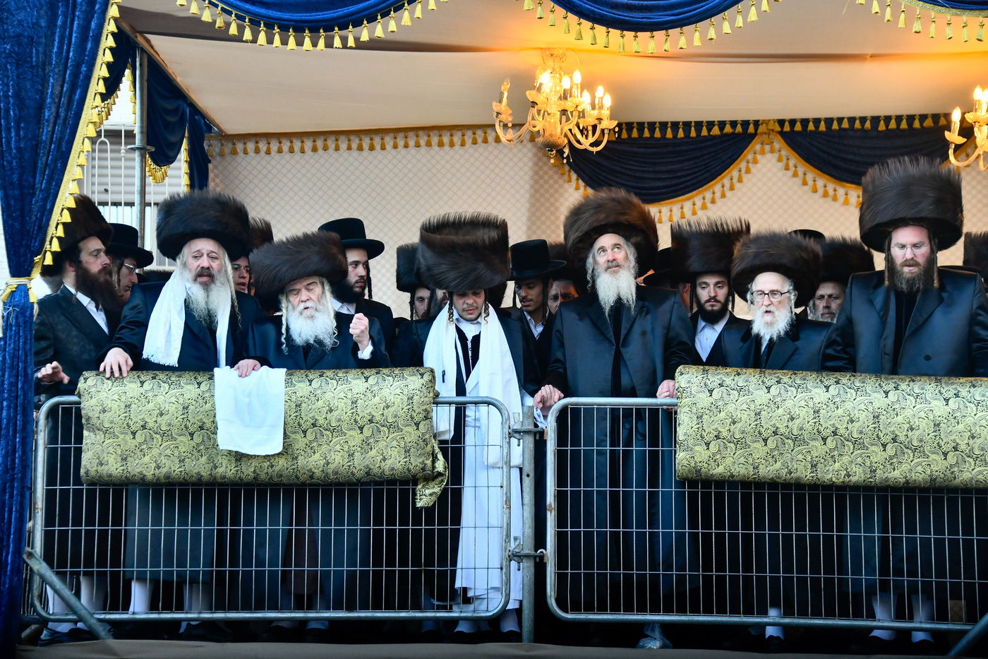 שמחת בית קרעטשניף - הארנאסטייפל - זלאטשוב - טשערקאס