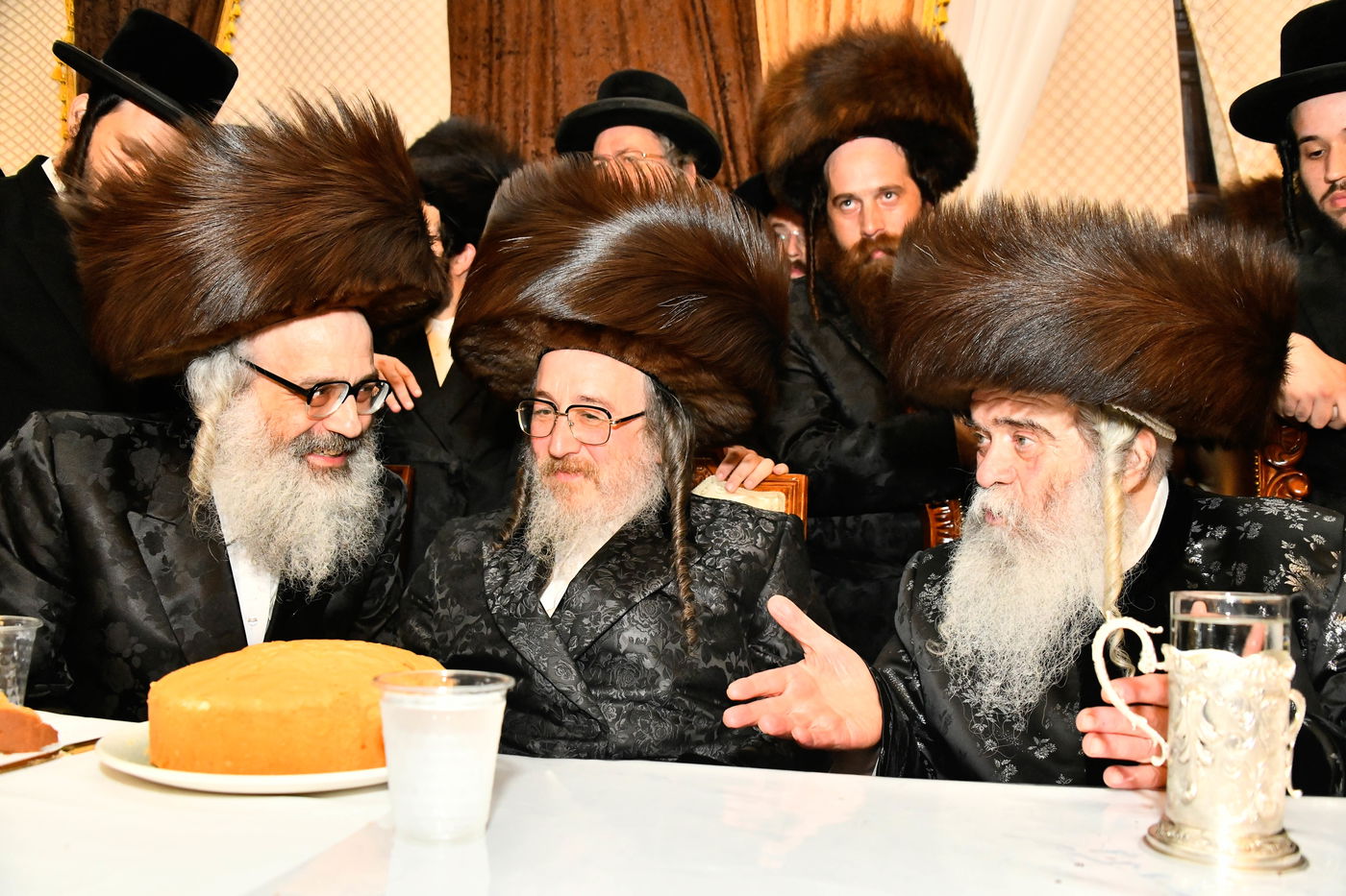 שמחת בית קרעטשניף - הארנאסטייפל - זלאטשוב - טשערקאס