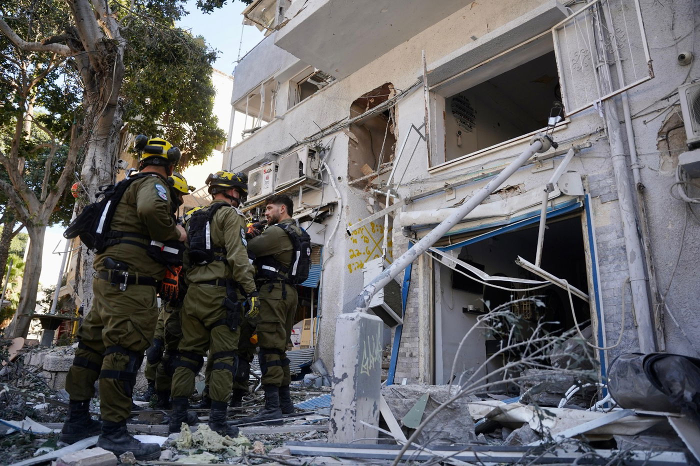 פעילות כוחות פיקוד העורף בזירות הנפילה