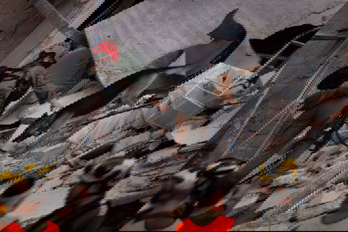 פעילות כוחות פיקוד העורף בזירות הנפילה