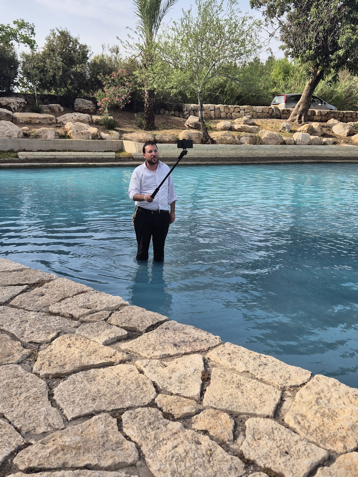 ישראל שפירא, מחבר הספר "המקומות הנדירים הקדושים והרטובים בארץ ישראל"