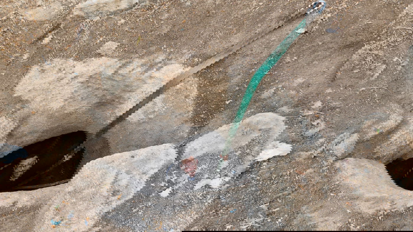 ישראל שפירא, מחבר הספר "המקומות הנדירים הקדושים והרטובים בארץ ישראל"