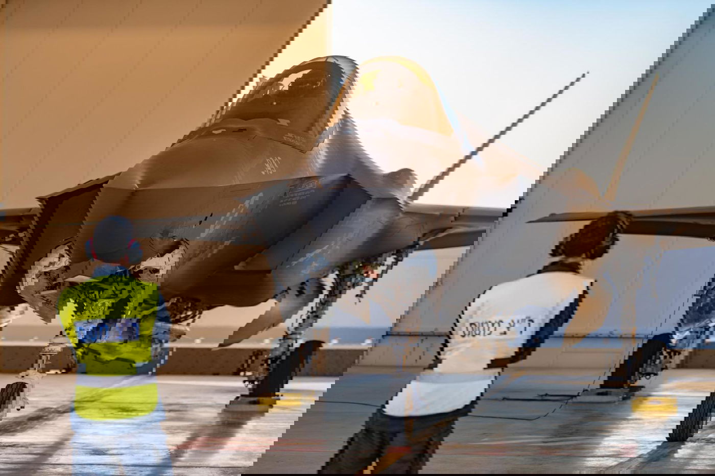 פעילות חיל האוויר במלחמה עם איראן