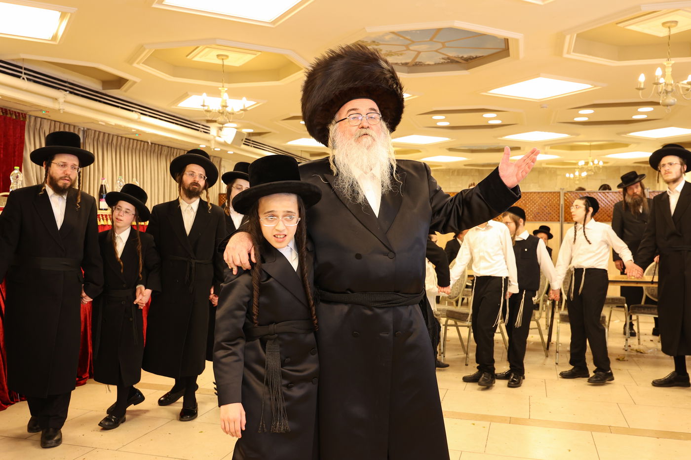 שמחת בר המצווה לנכדו הראשון של הרה"צ רבי אלימלך בידרמן